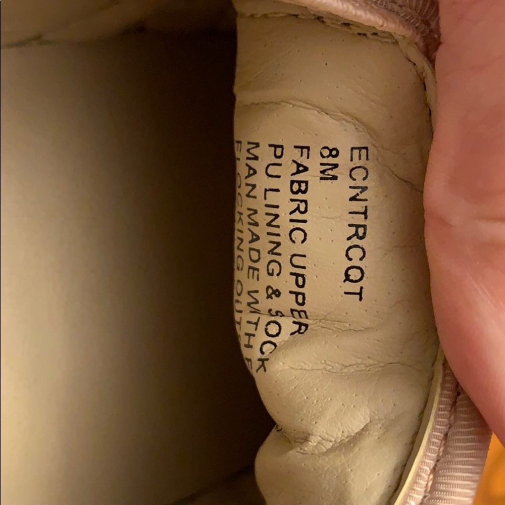 Steve Madden slip ons, Rose Gold - Picture 4 of 4